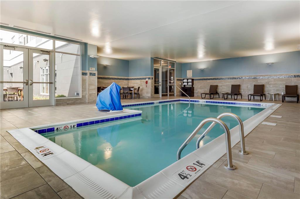 Cambria Hotel Davenport Quad Cities Bettendorf Udogodnienia zdjęcie